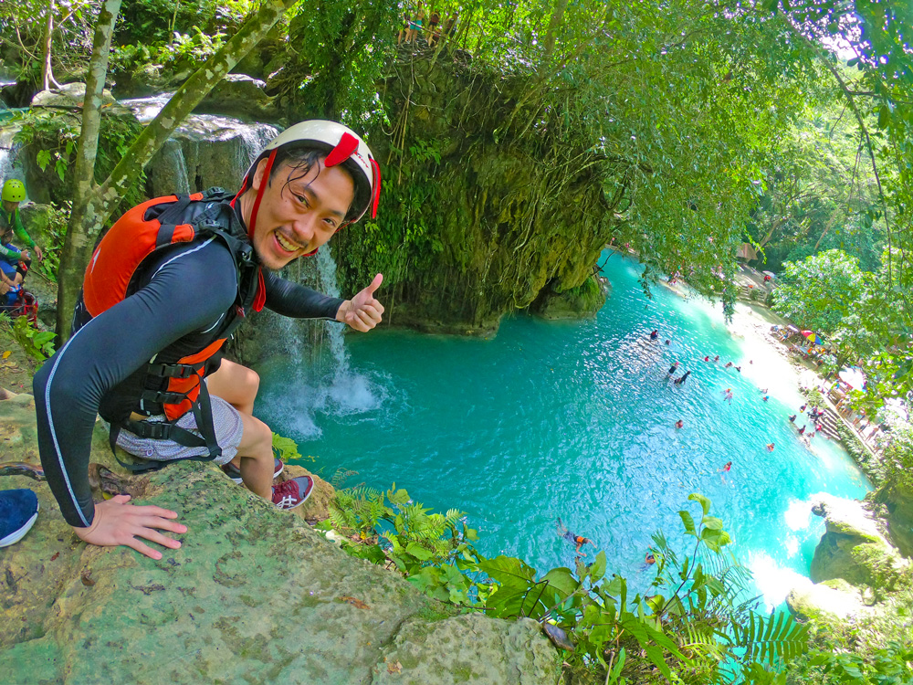 カワサン滝のキャニオニング