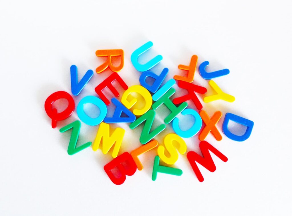 カラフルな英単語イメージ